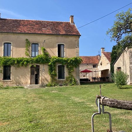 Le Presbytere - Touillon, Jacuzzi, 4 Chambres Pour 10 Buitenkant foto