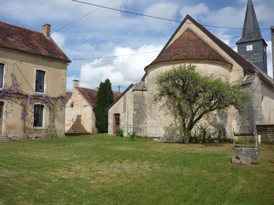 Le Presbytere - Touillon, Jacuzzi, 4 Chambres Pour 10 Buitenkant foto